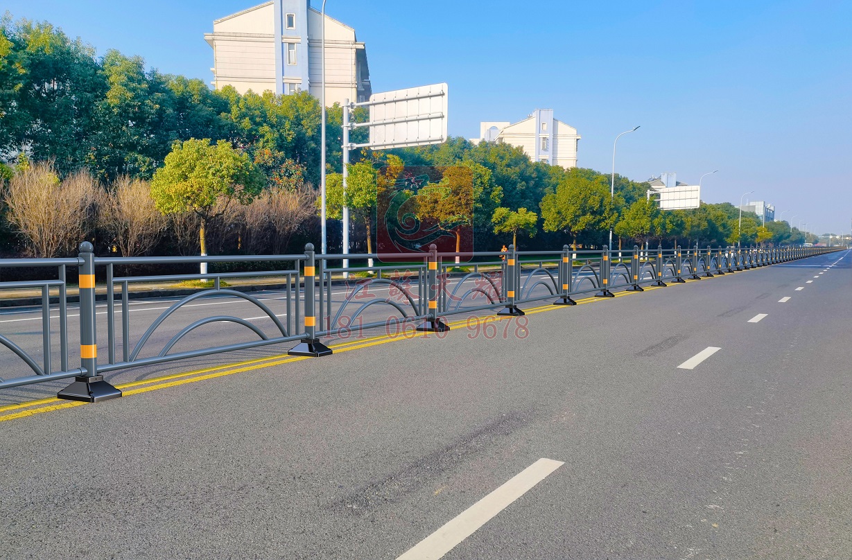 贈送安裝-贈送運輸-道路護欄
